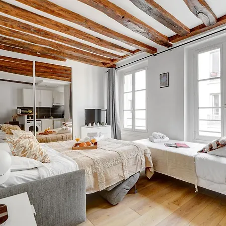 Bnbnova - Le Marais Republique Apartamento